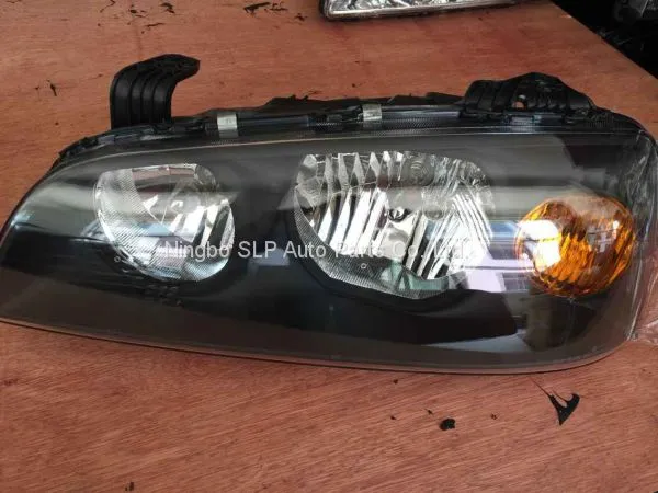 Pair 04-06 Hyundai Elantra Replacement Headlight Assembly Driver & Passenger
