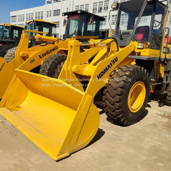 The Latest Used Komatsu WA320 Loaders for Sale photo-3