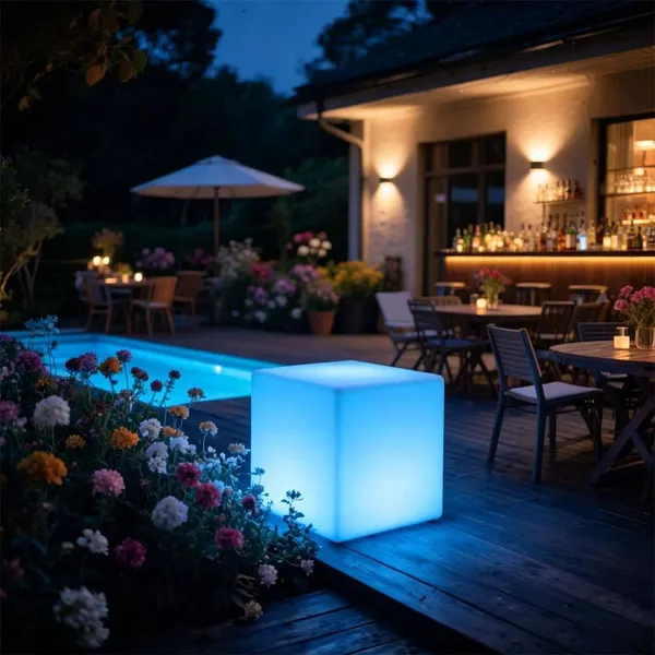PE Plastic RGB LED Glowing Cube Chair IP65 Waterproof 16 Color Light up Seat for Outdoor Garden Poolside Decoration