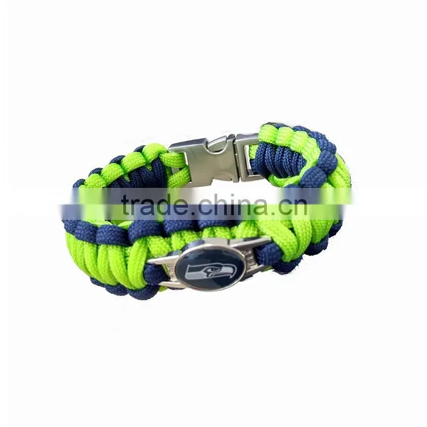 2015 Paracord Bracelet With Fire Starter for Outdoor Camping photo-3