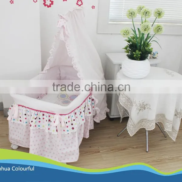 Foldable Metal Rocking Baby Crib Bed Cotton Beddings Small Quantity Low Price