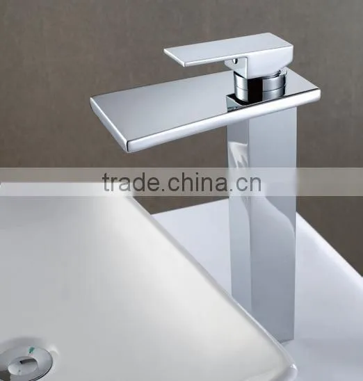 Water-mount Brass High Quality Chrome Basin Faucet photo-4