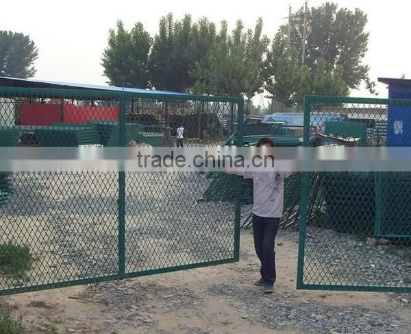 Metal Welded Wire Mesh Cheap Fence Gate Designs photo-6