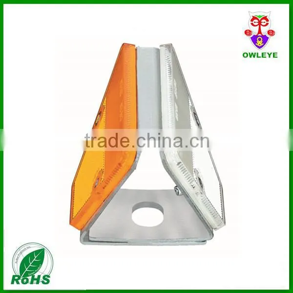 High Visibility Guardrail Reflector in Guangzhou / Trapezoid Delineator photo-2