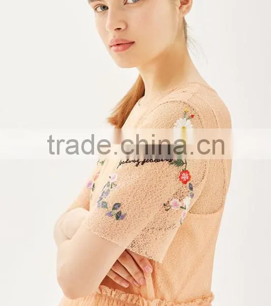 Woman Short Sleeve Flower Embroidered Midi Length Fashion Dress photo-5