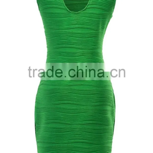 Fashionable Corrugated Sexy Dress With no Sleeves and Trim Skirt PS05 photo-4