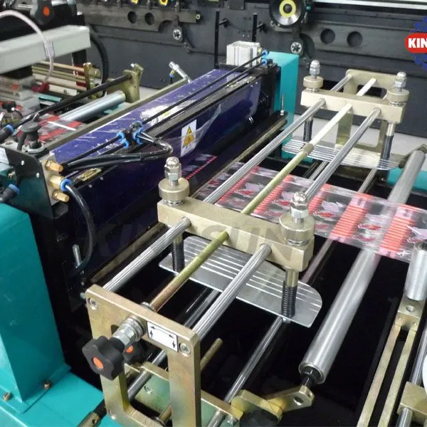 WKS-500ZF Center Sealing Bag Making Machine photo-4