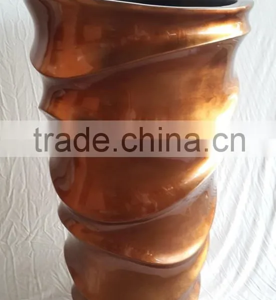 Luxury Decorative Fiberglass Lacquer Vase, Waving Design in Silver Copper