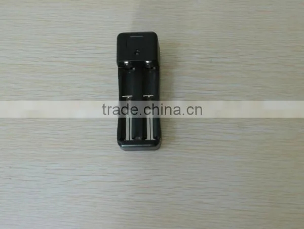 Lifepo4 Battery 18650 Cell 2 PCS Cells Universal Charger From China photo-2