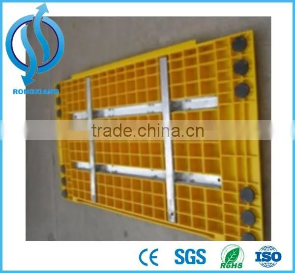 Plastic Trench Cover With Iron Barrier for Road Work photo-5