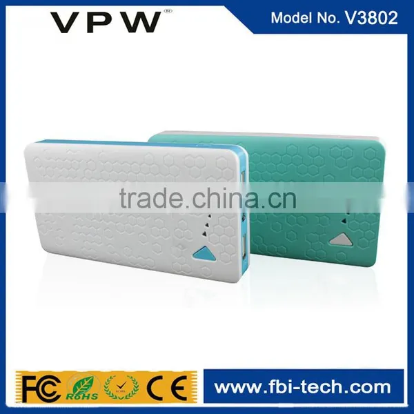 Large Capacity Fast Charging Dual Output 8000mah Power Bank photo-3