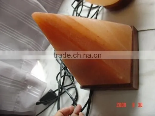 Salt Lamps/Himalaya Salt Lamps/Natural Salt Lamps Pakistan/Pyramid Salt Lamps