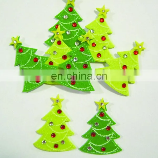 Printing Custom Logo Printed Village Christmas Slippers photo-3