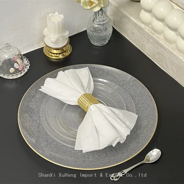 Cheap Wholesale Transparent Plastic Charger Plate With Gold Rim photo-4