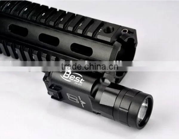 China 500 Lumen Gree Tactical Flashlight LED Light photo-4