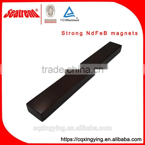 Promotional Gift Convenient Home Decoration Oak Wood Magnetic Knife Holder photo-5