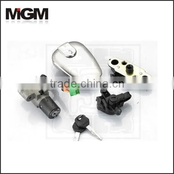 OEM High Quality Motorcycle Ignition Switch , Motorcycle Ignition Key Switch Lock Set photo-5