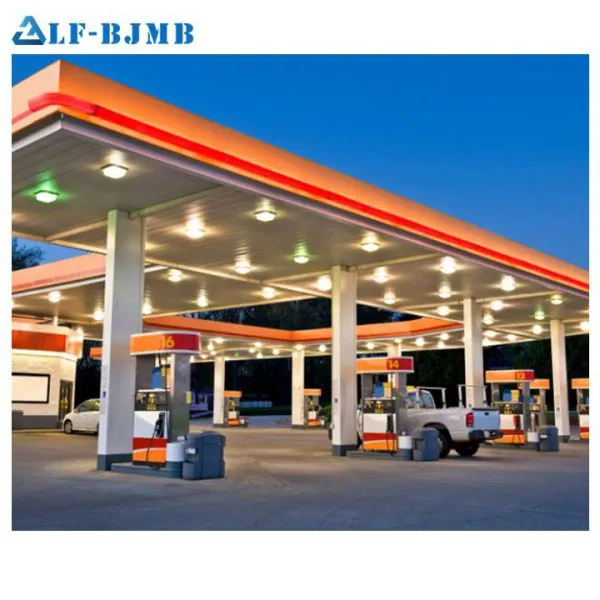 Горячая продажа навесной крыши бензоколонки с предварительно собранной конструкцией из легкого стального пространственного каркаса. Структурный проект