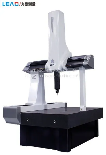 Three-coordinate measuring machie