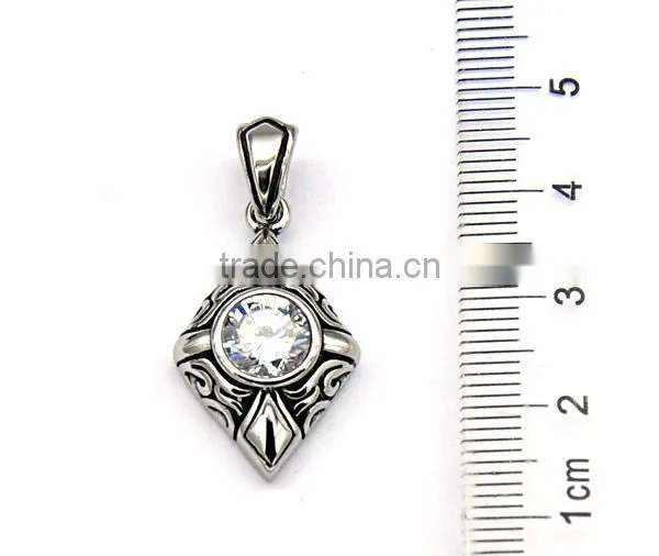 Europe Hot Selling Never Fade Stainless Steel Cross Charm Diamond Pendant Antique Jewelry photo-2