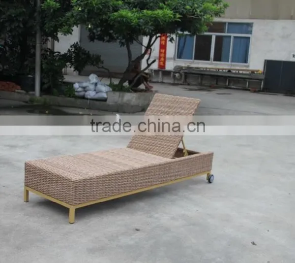 Rattan Patio Furniture Outdoor Wicker Chaise Sun Lounge Bed (BM-573) photo-2