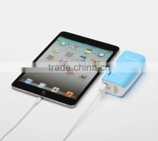 Power Bank With Built-in ac Adapter 5000mAh photo-4