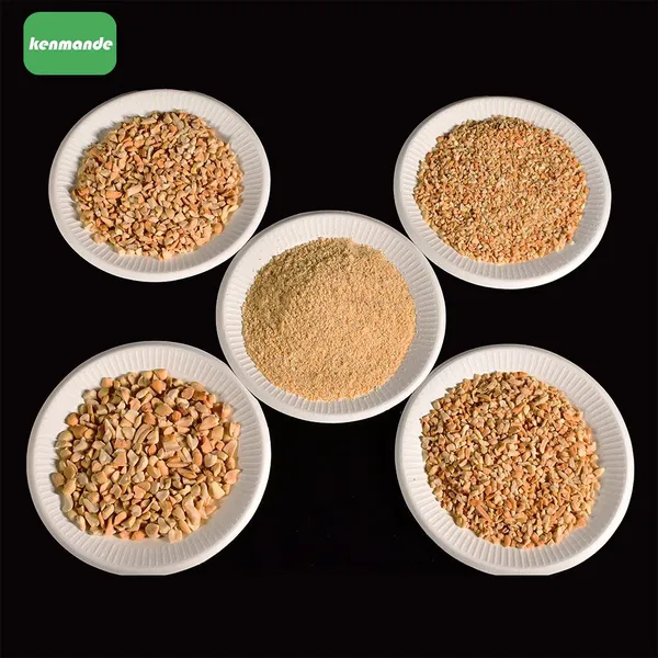 Cascara de cacahuete picada de tamaño de partícula uniforme de grado de exportación de 3 - 5 mm para decorar panadería