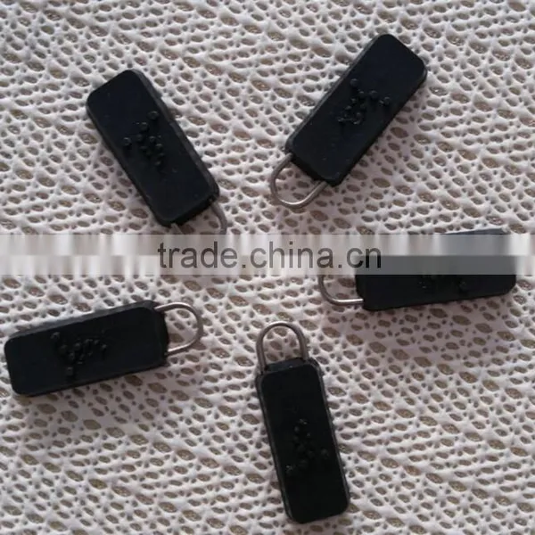 China PVC Slider for Zipper