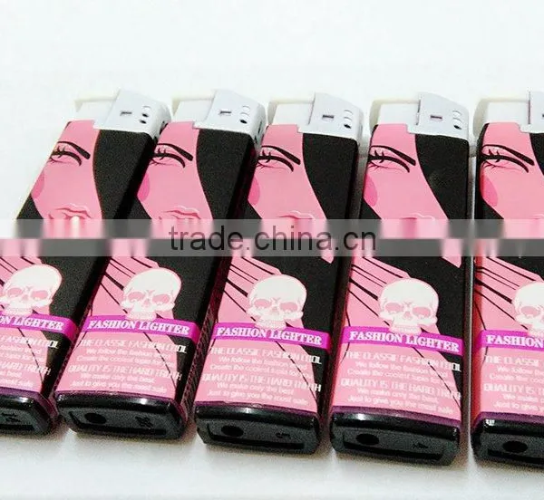 2016 New Model Pretty Lady Paper Wrapped Refillable Lighter Plastic for Wholesale photo-2