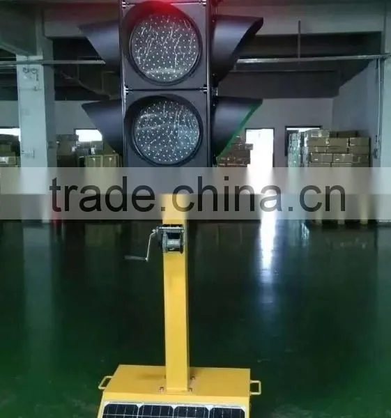 Hot Selling Kutuo Solar Traffic Light 300mm Mobile Solar Energy Traffic Cone Light photo-4