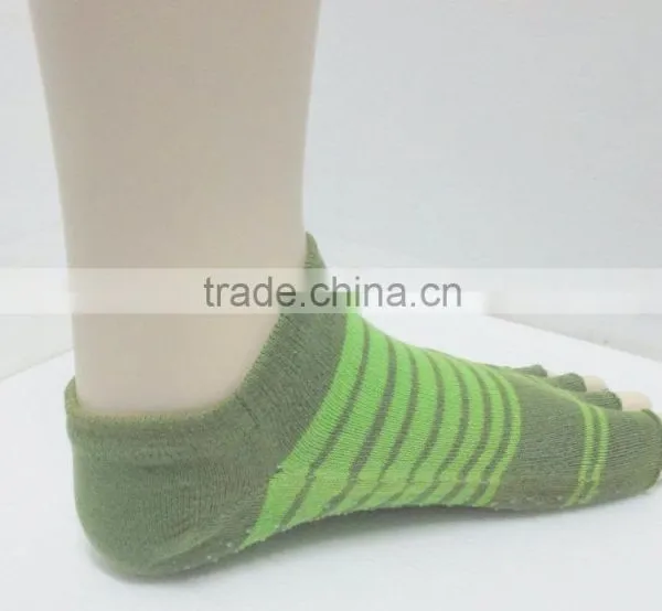 Ladies Open Toe Non-slip Cotton Yoga Socks photo-2