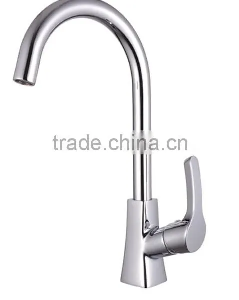 Unique Hot Selling Design Brass Material Chrome Modern Kitchen Faucet photo-3