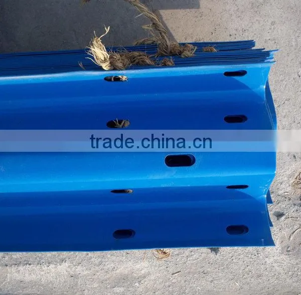 Low Price Good Quality Metal Road Safety Guardrail Design photo-4