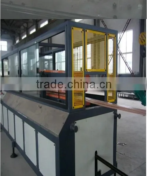 Qingdao Product PVC Wood Plastic Floor Production Line/making Machine/extrusion Line photo-5