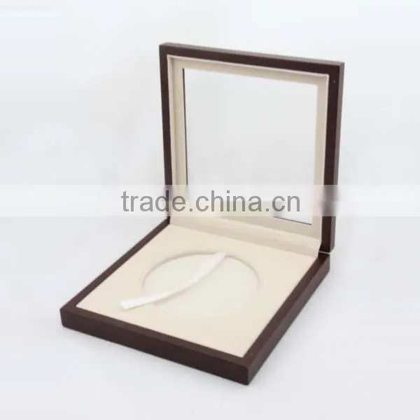 Wooden Gift Boxes For Collector Plates With Clear Window photo-2