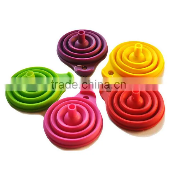 Fashion Colorful Kitchen Super Easy Foldable Mini Silicone Funnel photo-2