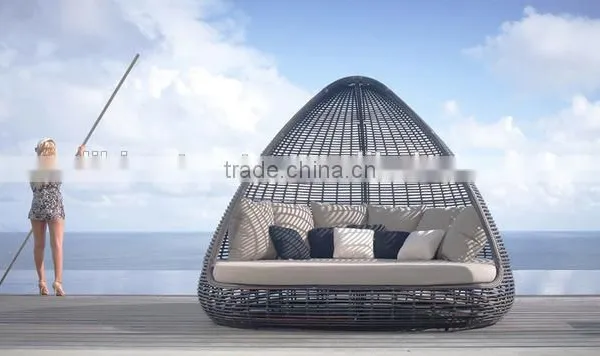 Outdoor Rattan Daybed photo-4