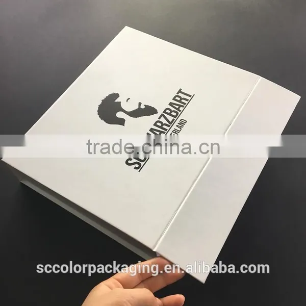 Fashion White Magnetic Gift Box Wholesale photo-4