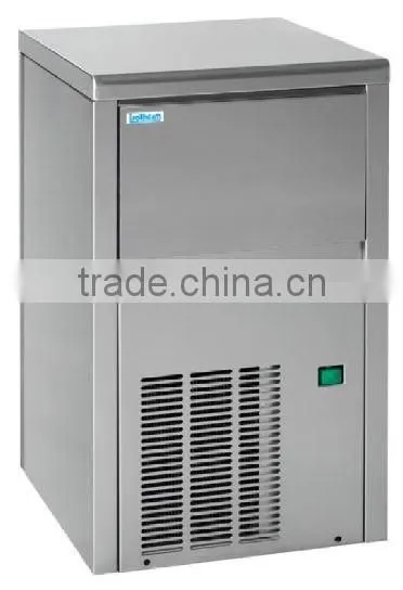 Crushed snow ice machine maker