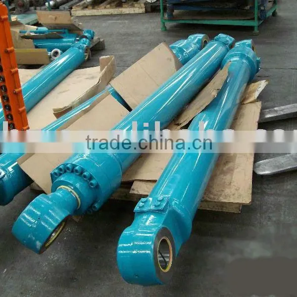 Doosan Excavator Parts Dh300 Arm Cylinder /Hydraulic Cylinder photo-5