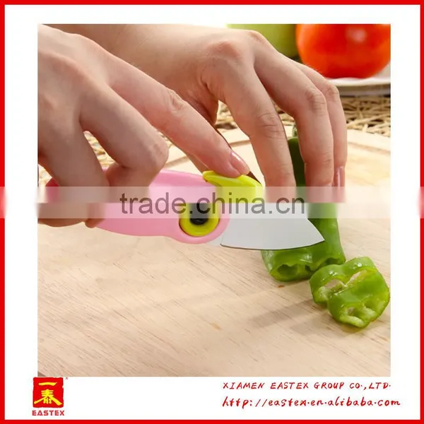Bird Shape Design Folding Knife photo-5