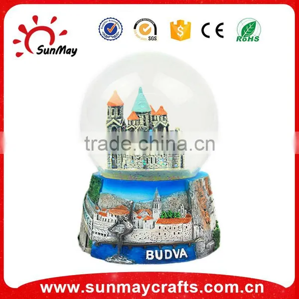 Hight Quality Custom Made Resin Christmas Snow Globes photo-4