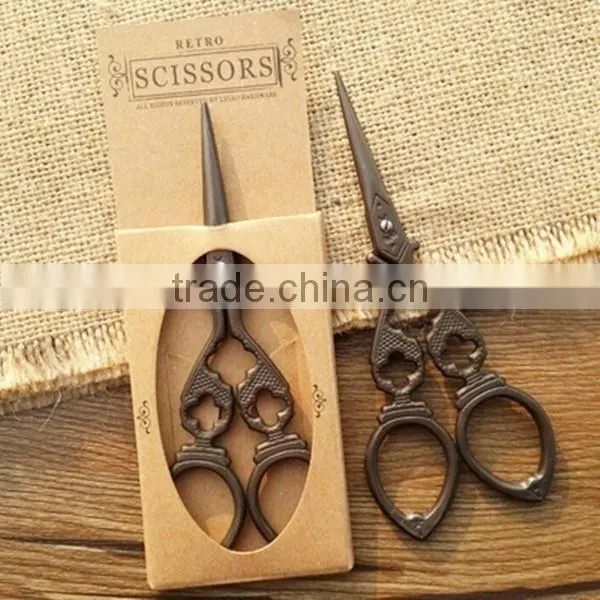 Elegant Golden Carving Garment Sewing Vintage Classic Embroidery Scissors photo-4