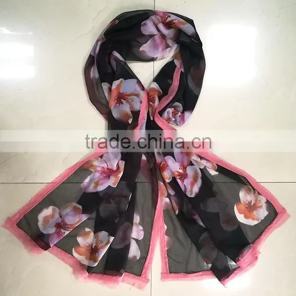 High Quality Fashionable Digital Print Feather Muslim Hijab Silk Scarf photo-5