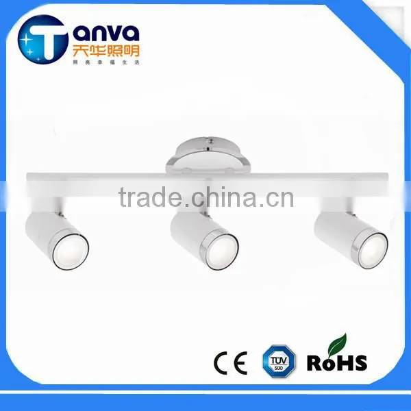 New European Style CE&ROHS Certificate 3000k Led Iron Spotlight photo-4