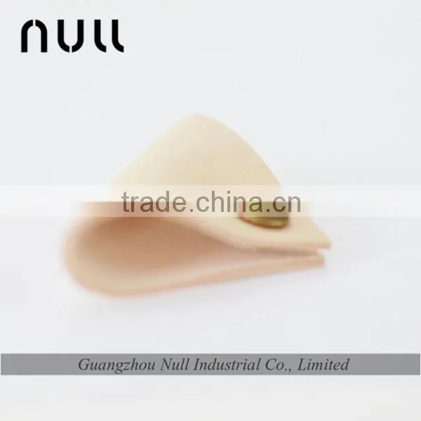 Small and Cute Vegetable Tanning Leather Earphone Storage Holders photo-4