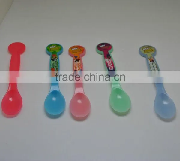 2016 New Products Color Changing Plastic Spoon photo-4