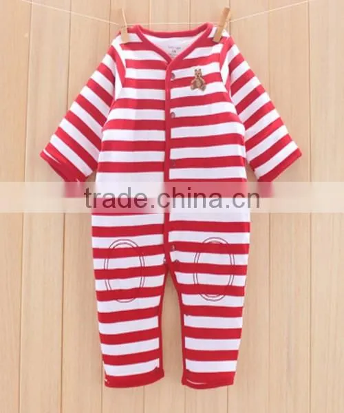 Wholesale Cheap Organic Cotton Newborn Baby Clothing Set photo-3