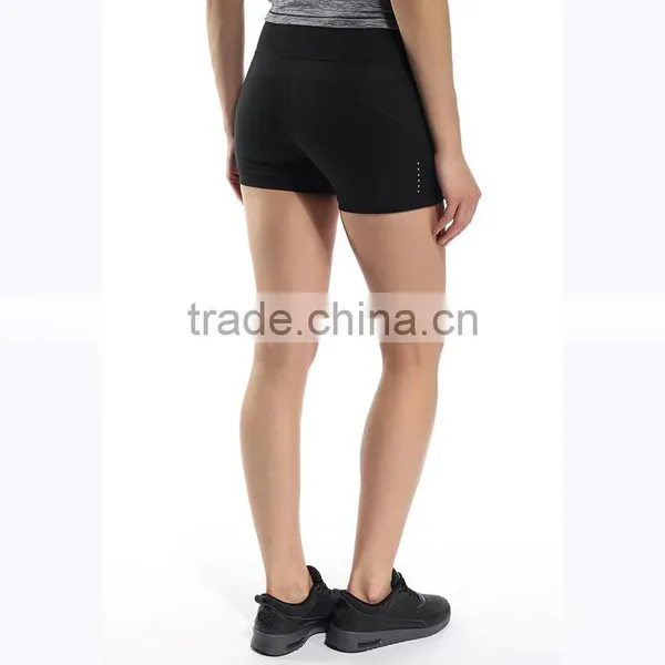 2016 New Style Fashion Yoga Wear Shorts for Ladies ,compression Printed Polyester Fabric for Gilrs Shorts photo-2