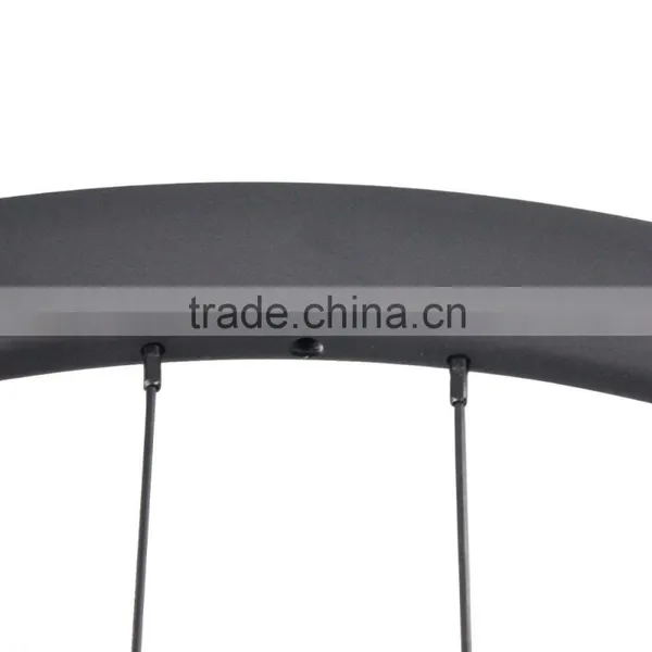 2016 Light Weight and Strong Thru Axle 29er-25c Clincher Carbon Mountain Bike Wheels 29er photo-3